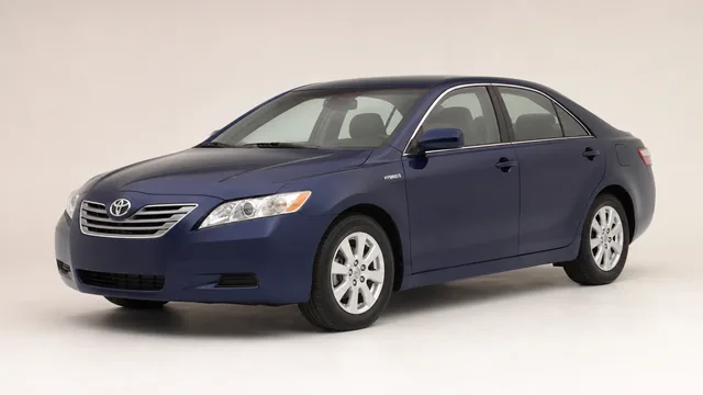 2007 Toyota Camry Hybrid sedan — front three-quarter view