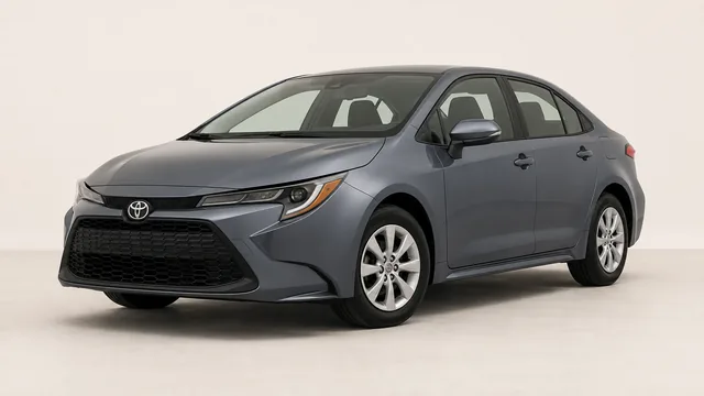 2026年式 Toyota Corolla セダン — 斜め前からの外観